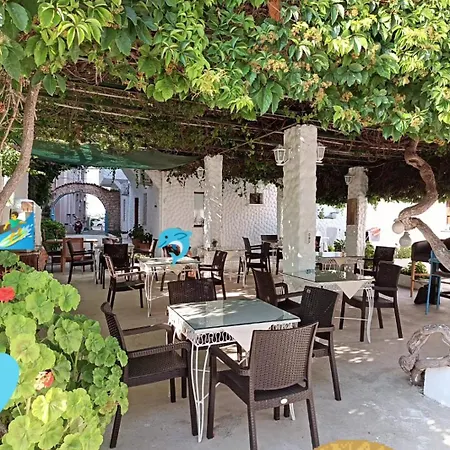 Kalipso Bed and Breakfast Çeşme